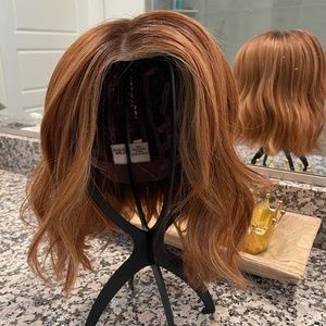 Raquel Welch Wavy Day Wig